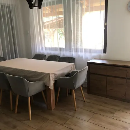 Maria Tatil Evi *